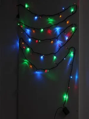 Гирлянда светодиодная 5 м провод черный LED-50 220V мультиколор 8 режимов Эра ENIN-5M