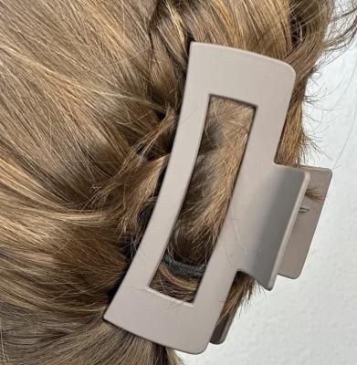 Крабик для волос пластик